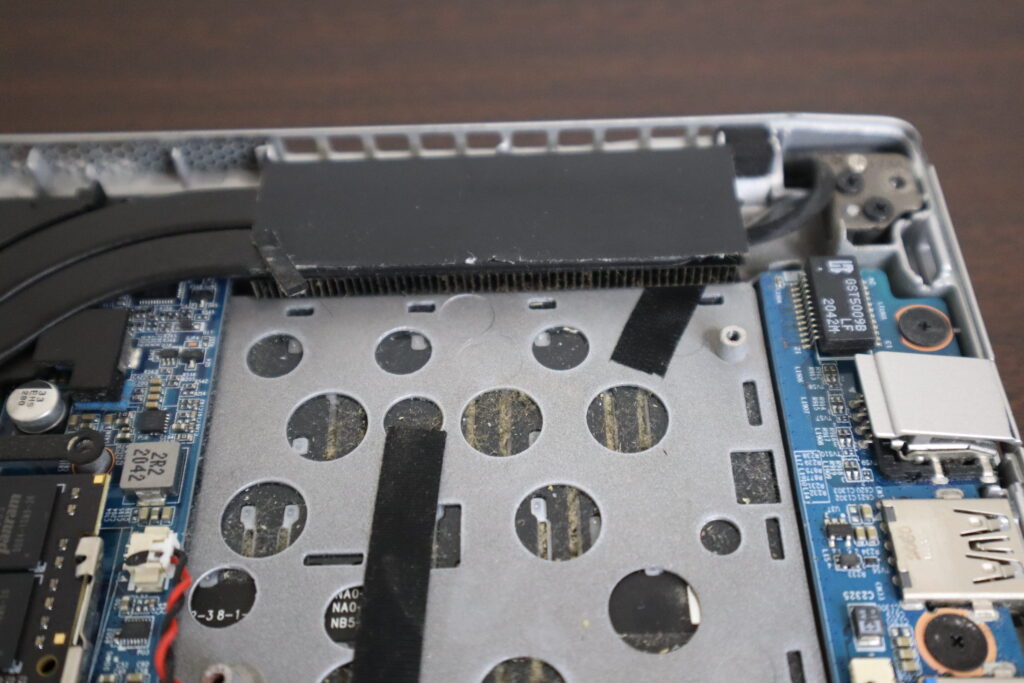 冷却ファンクリーニング