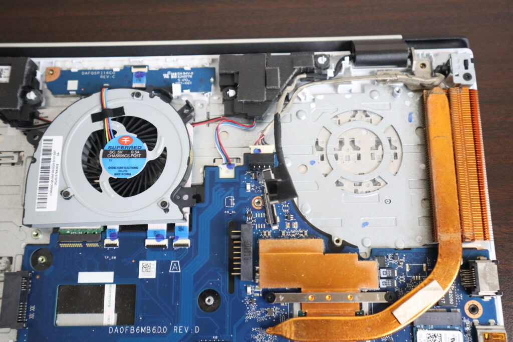 冷却ファン交換