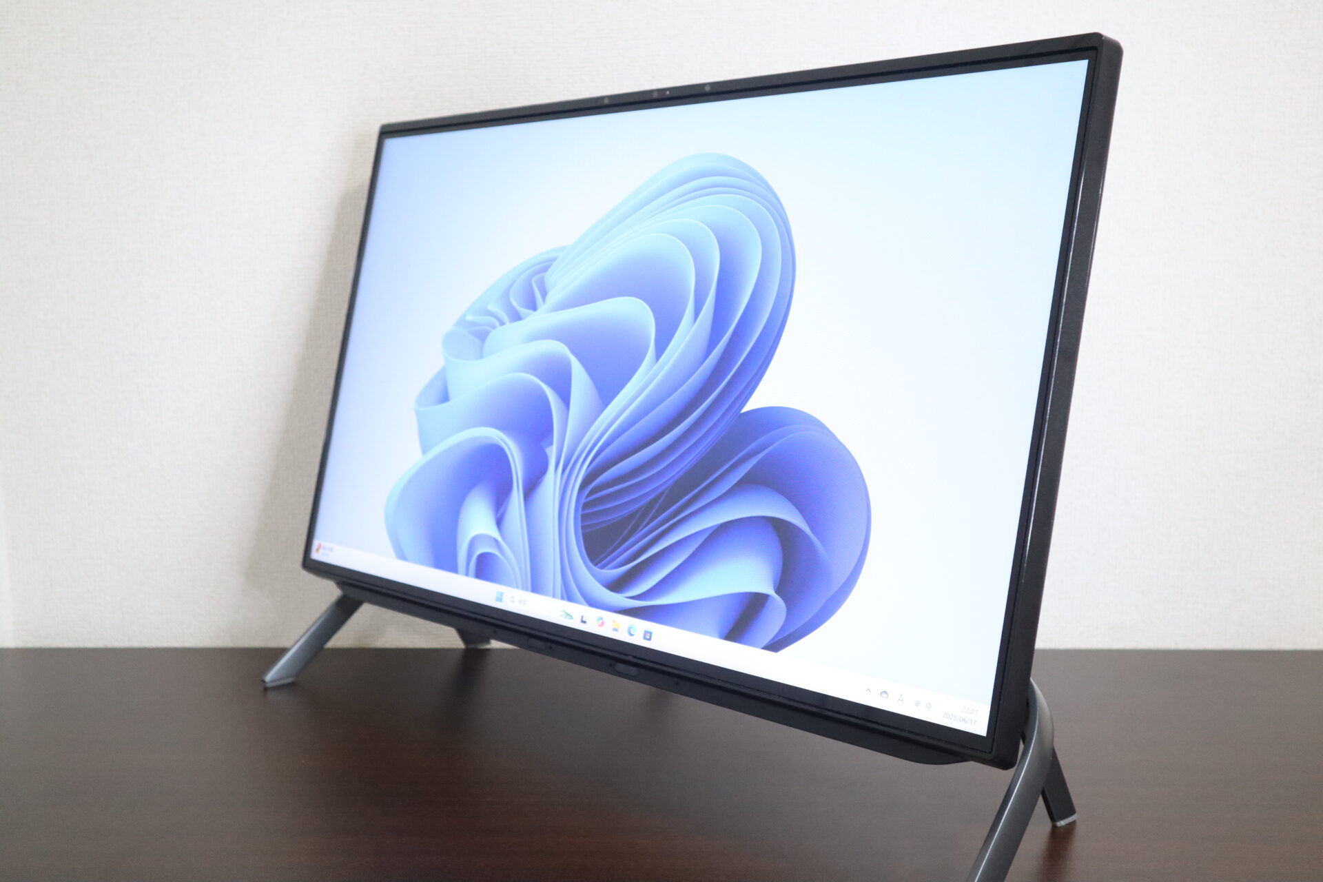 FUJITSU製 FH70/F3 FMVF70F3BG 一体型デスクトップパソコン