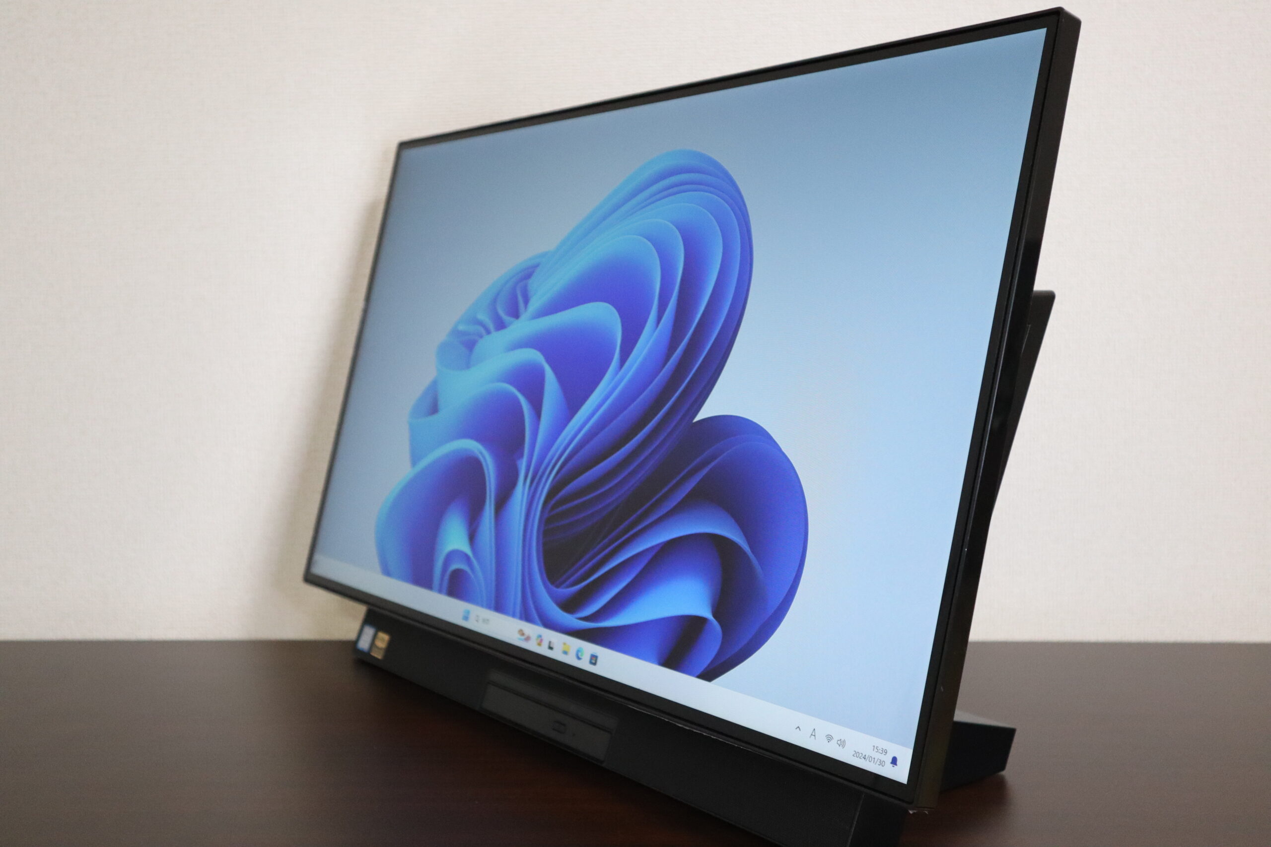 パソコンの動作が異常に遅い、NEC製一体型デスクトップパソコン【PC