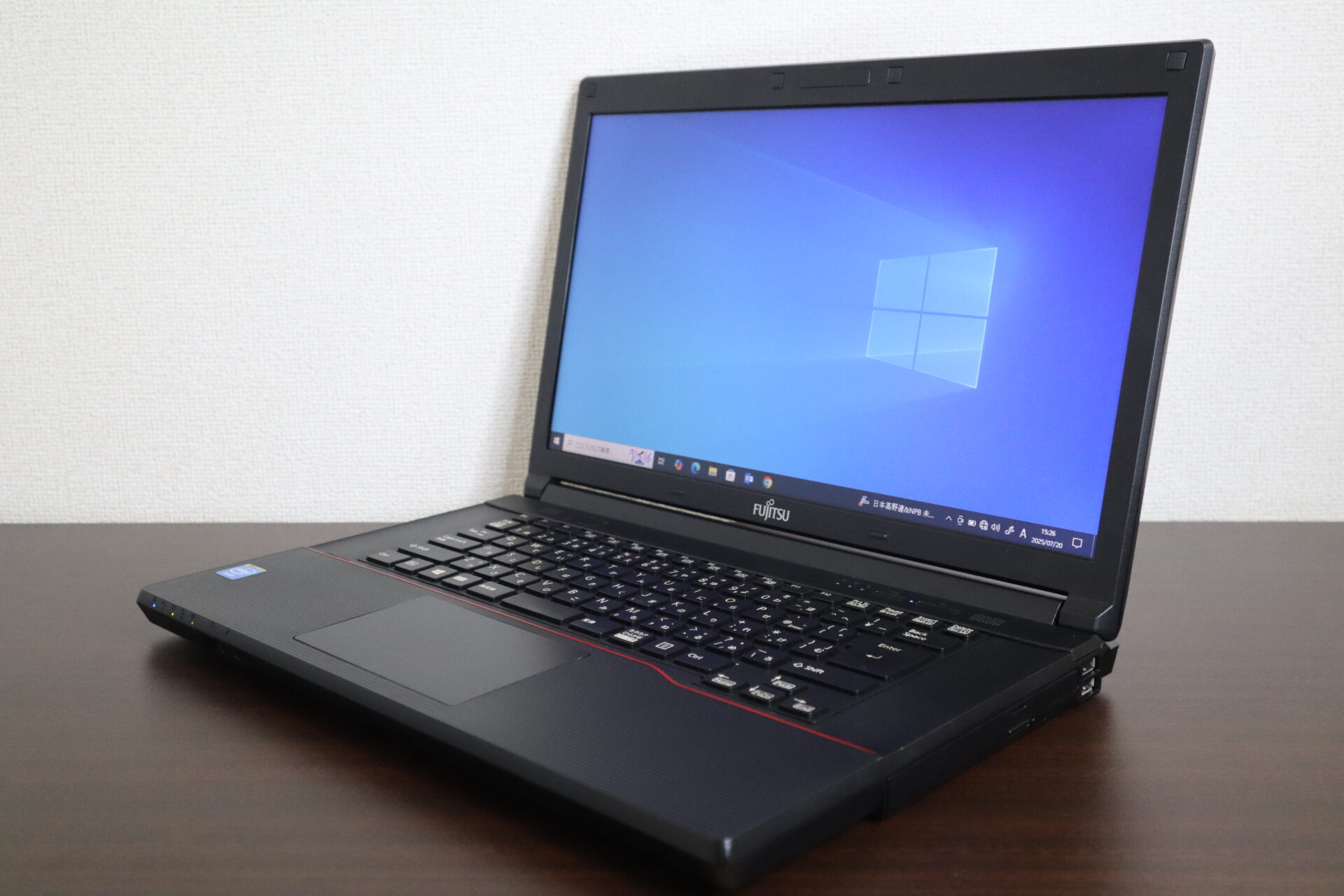 FUJITSU製 A553/H FMVA06TK1 ノートパソコン