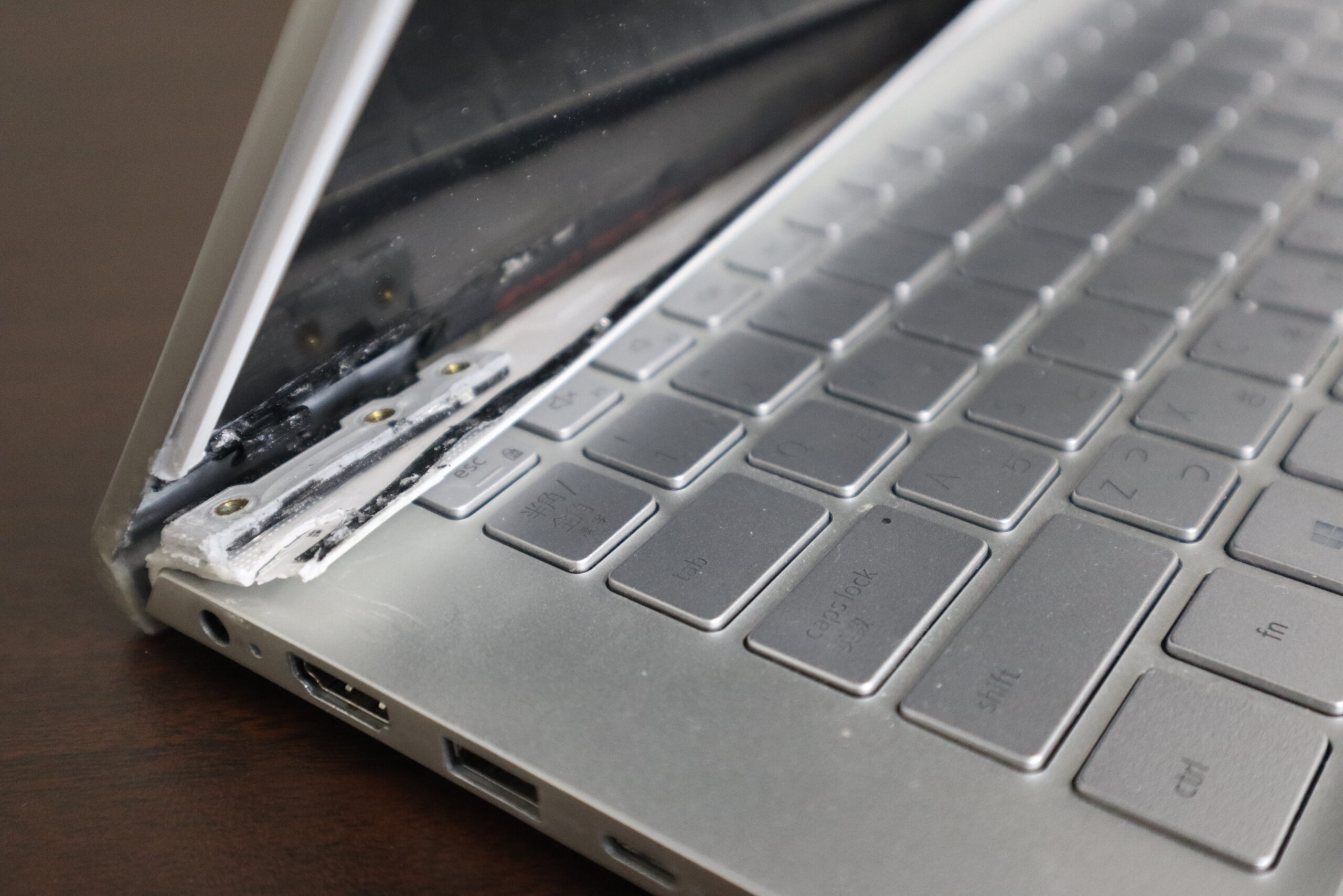 DELL製 Inspiron 5402 ノートパソコン