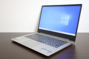 Lenovo製 ideapad 530S-14ARR ノートパソコン