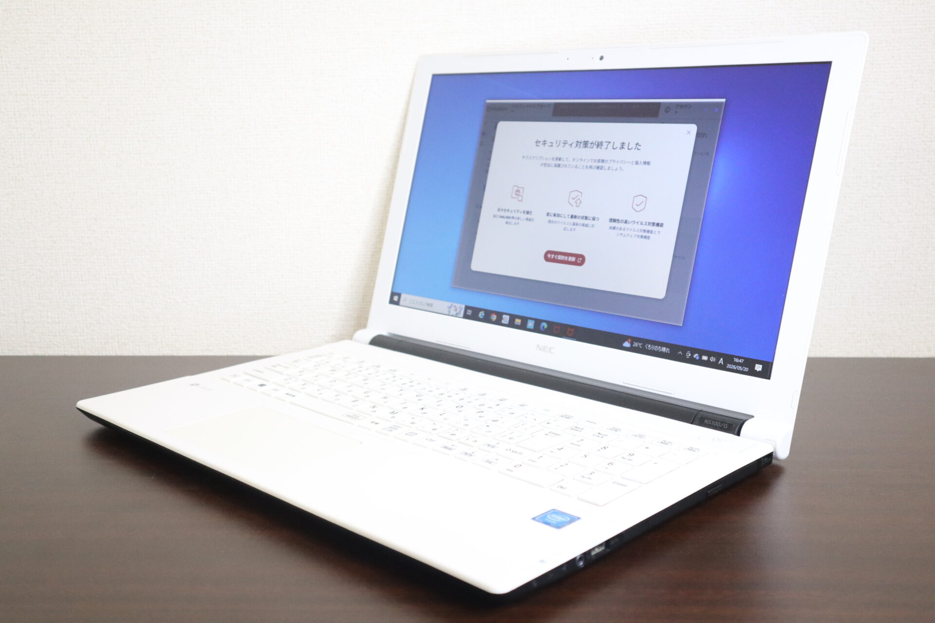 NEC製 PC-NS100G2W ノートパソコン