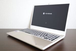 dynabook製 T6 P2T6WBEG ノートパソコン