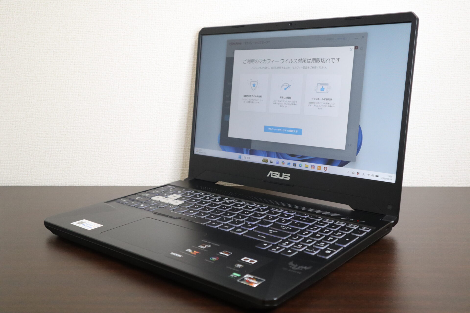 ASUS製 TUF Gaming FX505D ノートパソコン