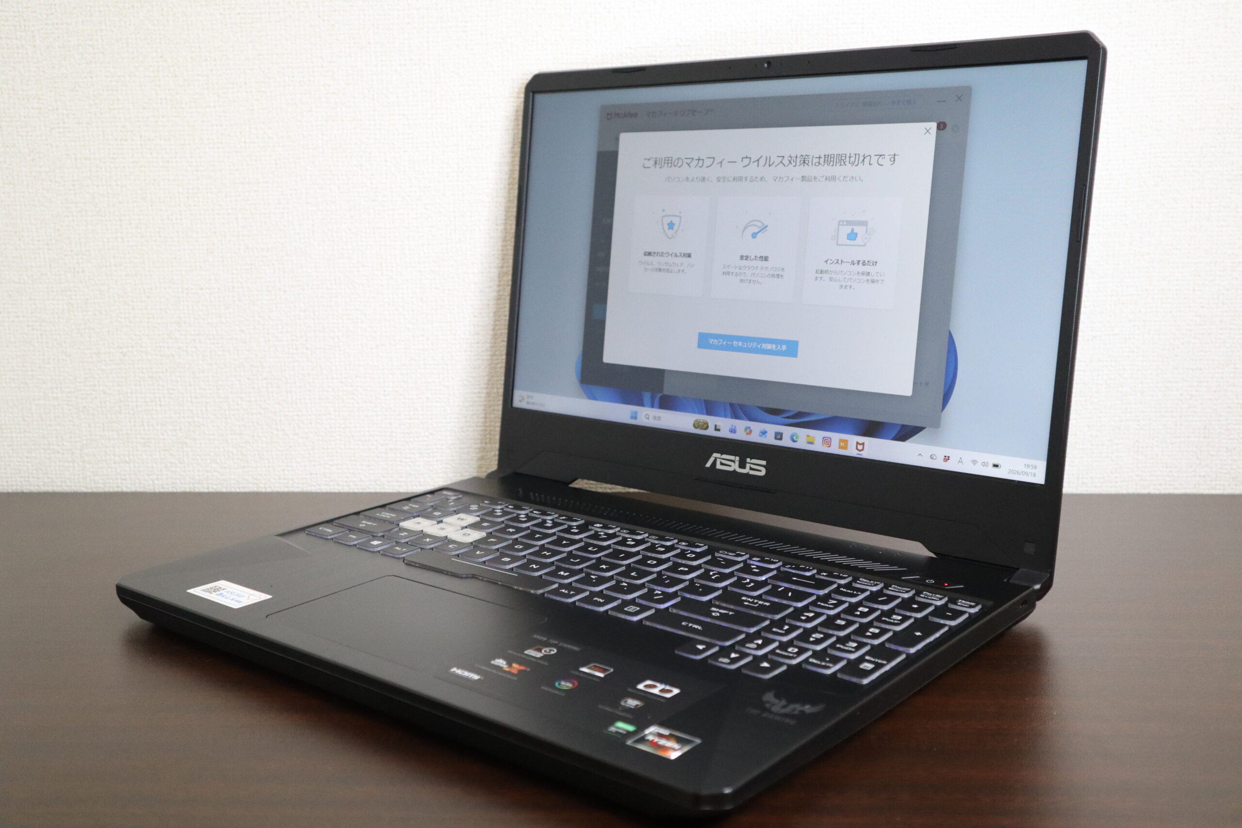 ASUS製 TUF Gaming FX505D ノートパソコン