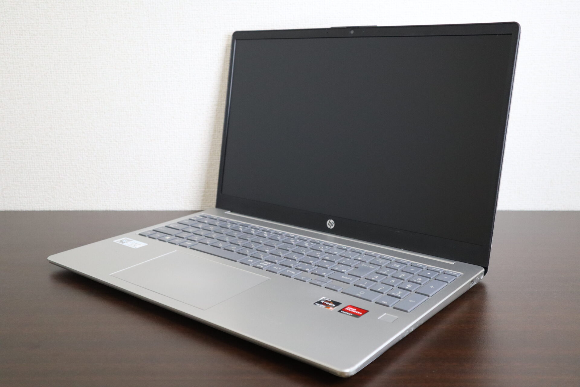 HP製 Laptop 15-fc0003AU ノートパソコン