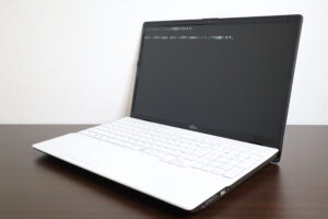 FUJITSU製 AH30/E3 FMVA30E3W2 ノートパソコン
