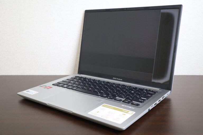 ASUS製 Vivobook 14 M1405Y ノートパソコン
