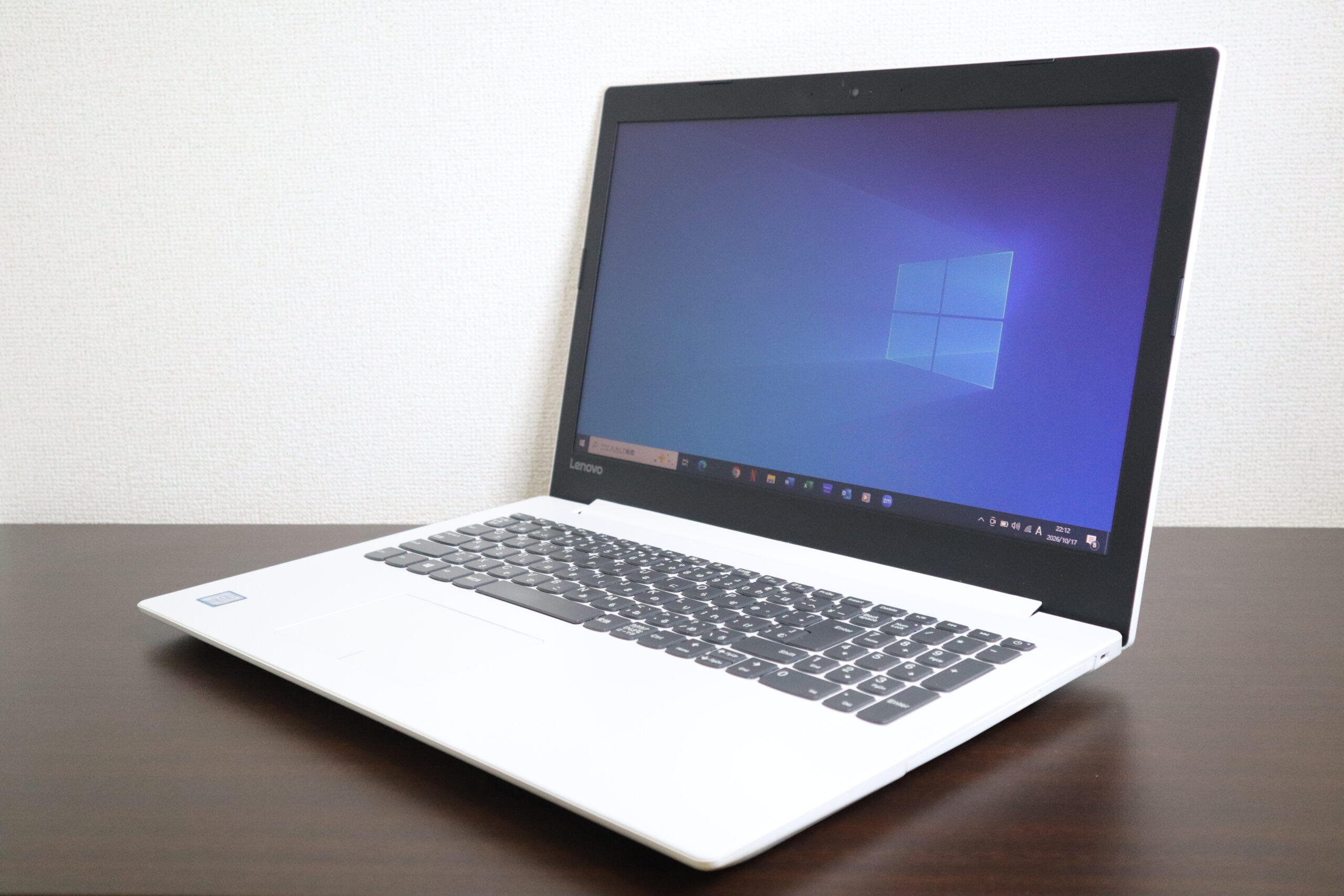 Lenovo製 ideapad 320-15ISK ノートパソコン