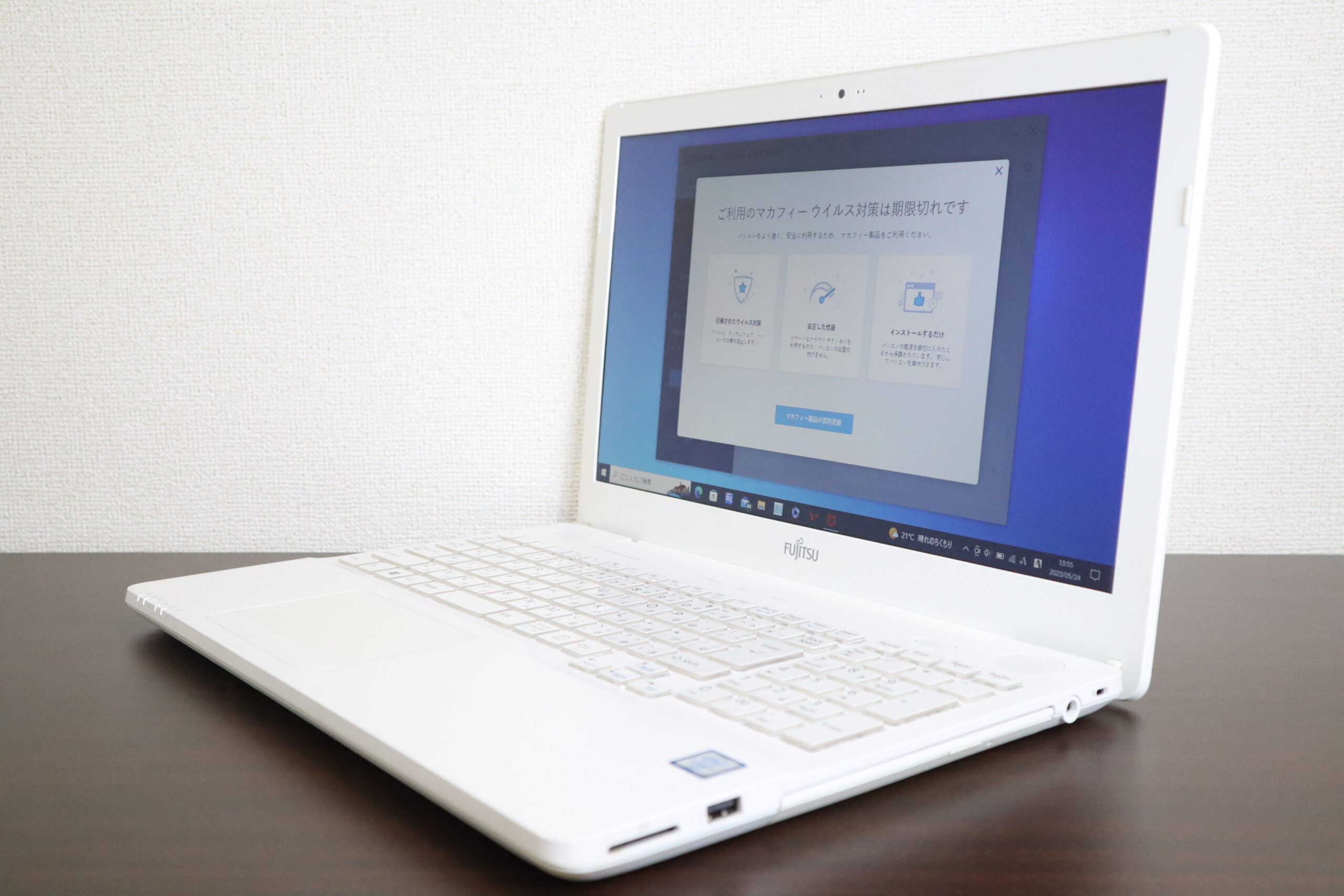 laptop-1-73-scaled.jpg