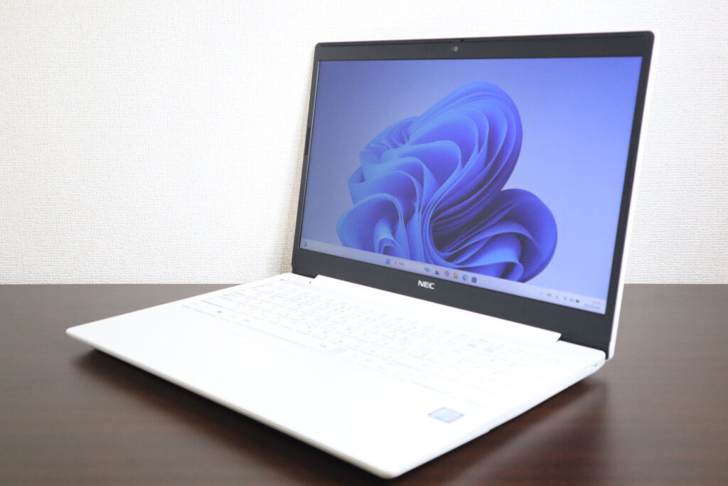 NEC製 NS700/NAW PC-NS700NAW ノートパソコン