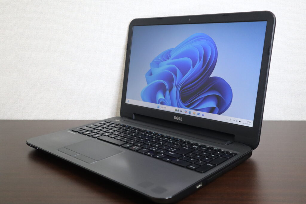 DELL製 Latitude 3540 ノートパソコン