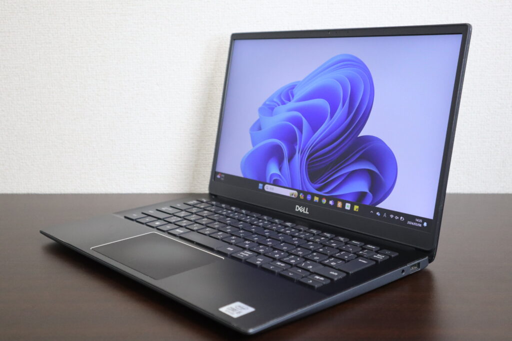 DELL製 Vostro 5391 ノートパソコン