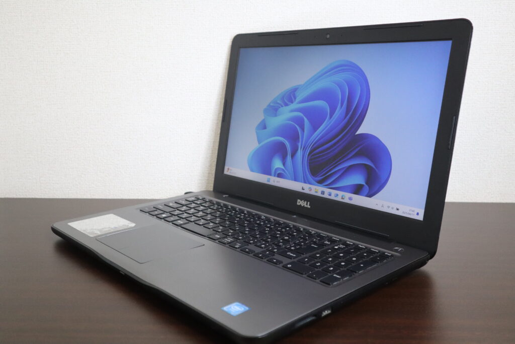 DELL製 Vostro 3590 ノートパソコン