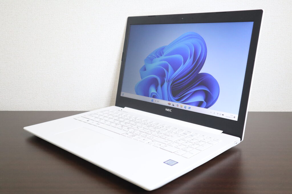 NEC製 PC-NS300MAW-J ノートパソコン