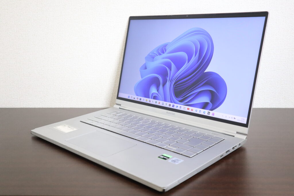 mouse computer製 DAIV 5P 21015P-CML ノートパソコン