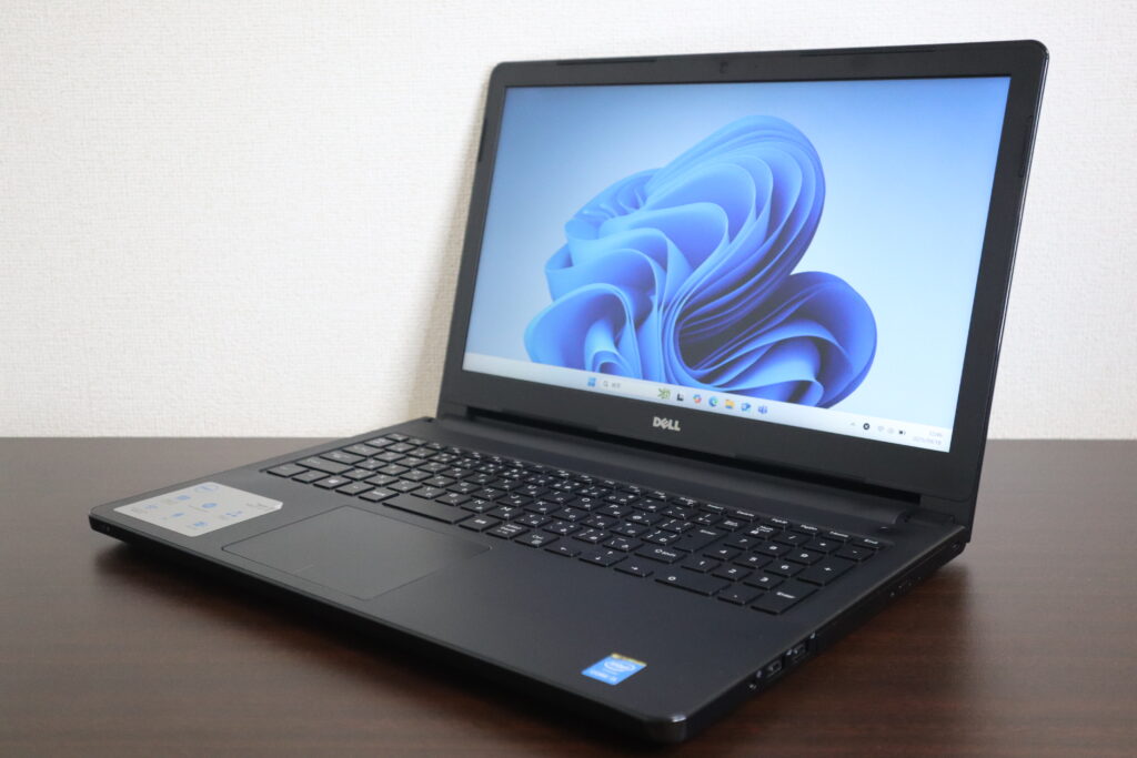 DELL製 Vostro 3558 ノートパソコン