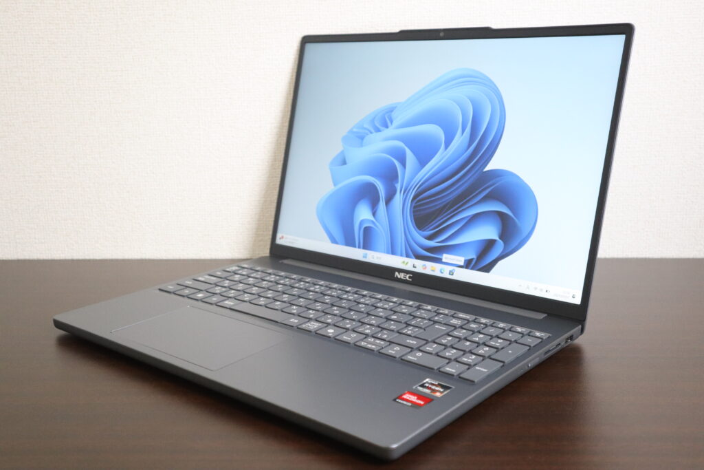 NEC製 PC-GE33EJYA2 ノートパソコン