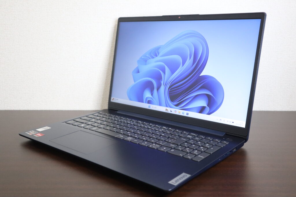 Lenovo製 IdeaPad 3 15ABA7 ノートパソコン