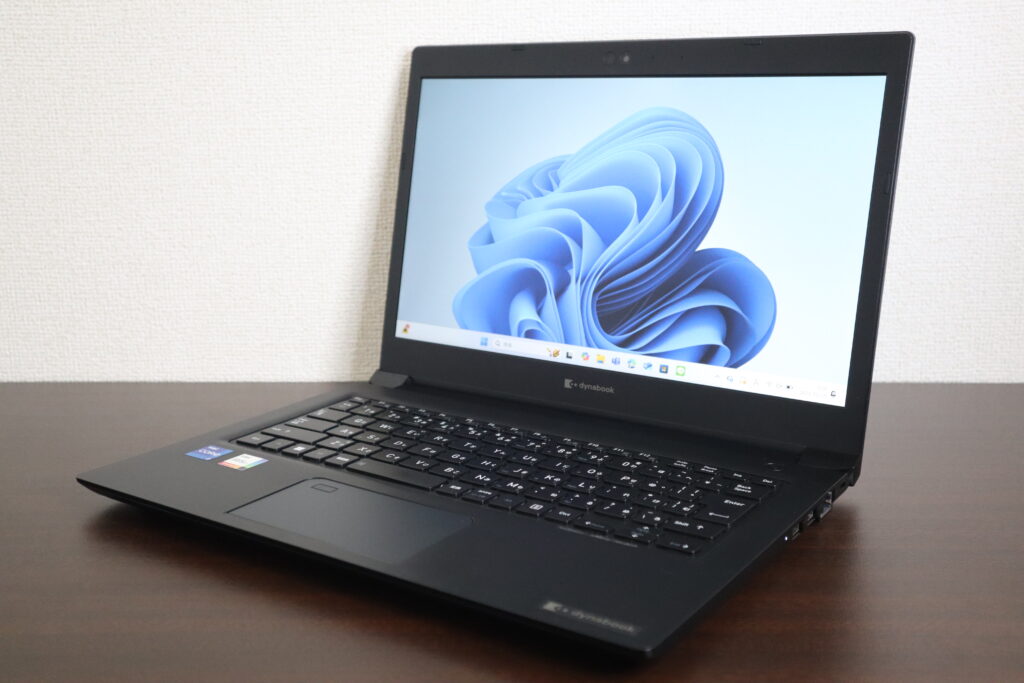 dynabook製ノートパソコン【SZ/LUB W6SZLU7HCB