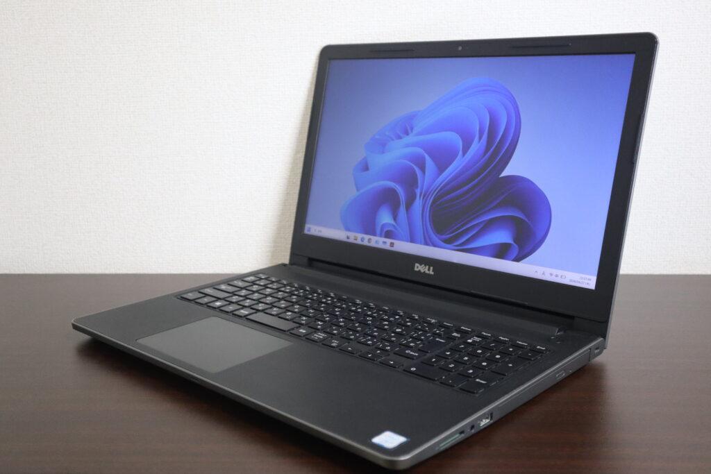 DELL製 Vostro 3568 ノートパソコン