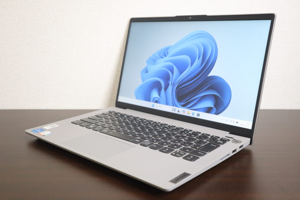 Lenovo製 IdeaPad 5 15IIL05 ノートパソコン