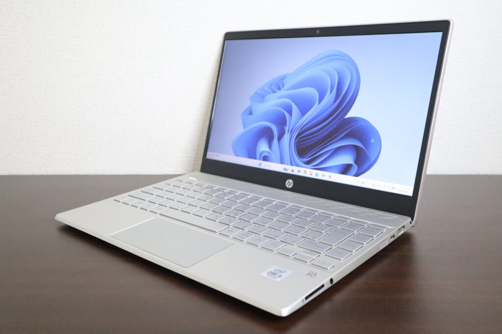 HP製 Pavilion 13-an1042TU ノートパソコン