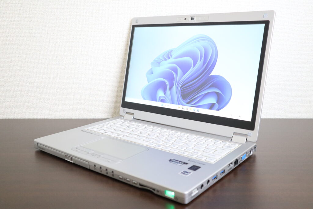 Panasonic製 Let's note CF-MX4 ノートパソコン