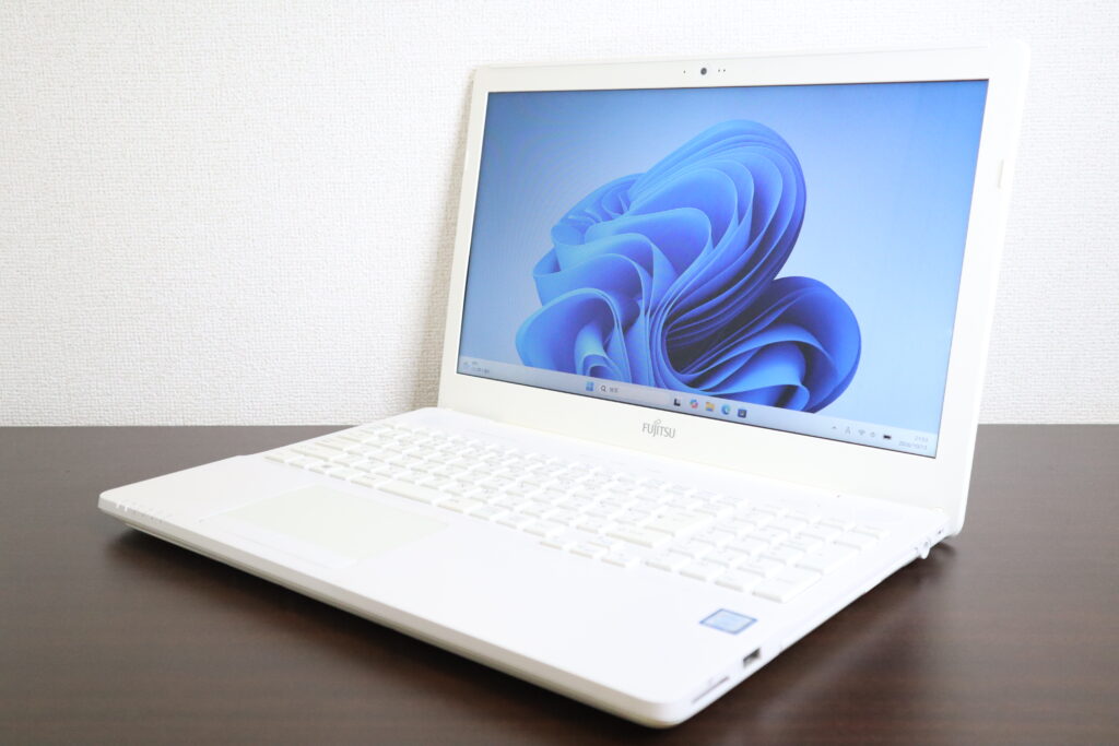 FUJITSU製 AH50/C2 FMVA50C2WP ノートパソコン