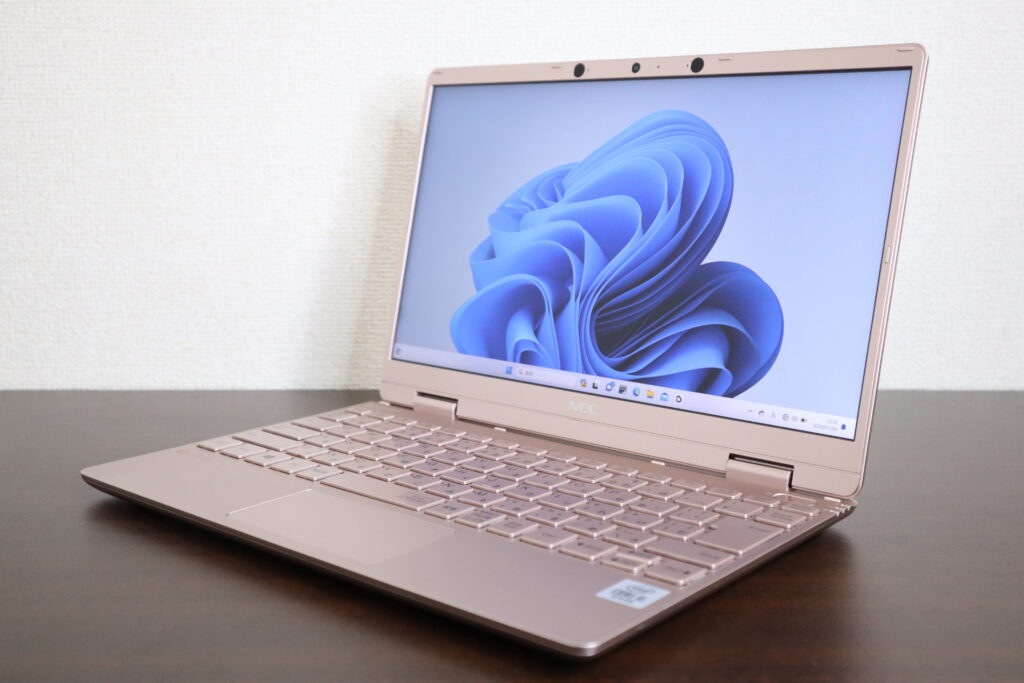 NEC製 NM550/RAG PC-NM550RAG ノートパソコン
