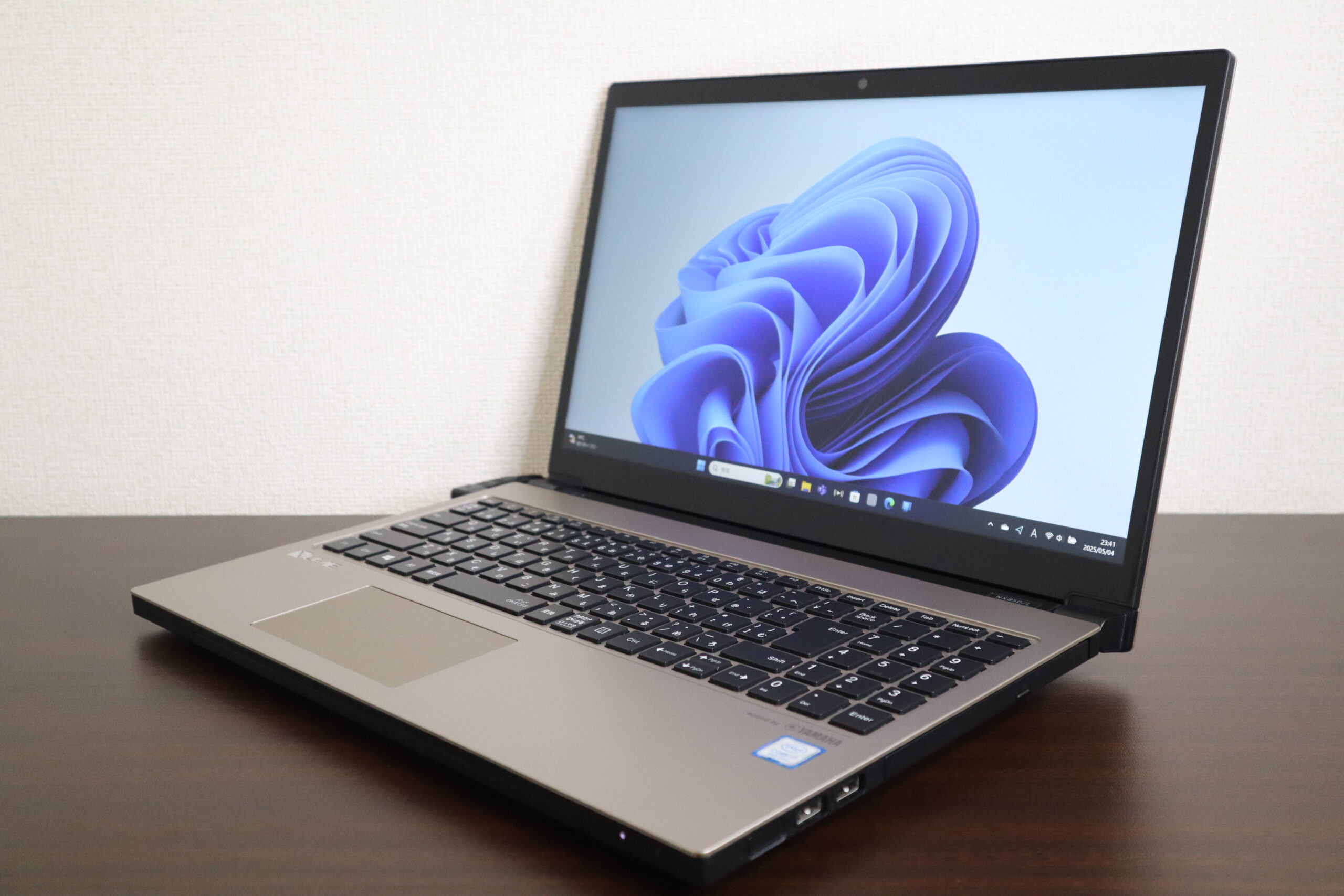 NEC製 NX850/LAG-E3 PC-NX850LAG-E3 ノートパソコン