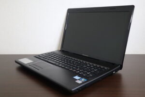Lenovo製 G570 ノートパソコン