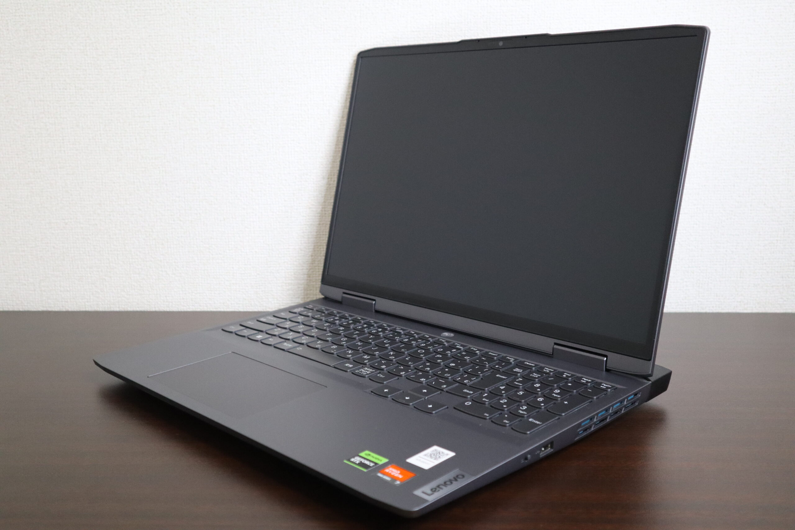 パソコンの電源が入らなくなった、Lenovo製ノートパソコン【LOQ 16APH8
