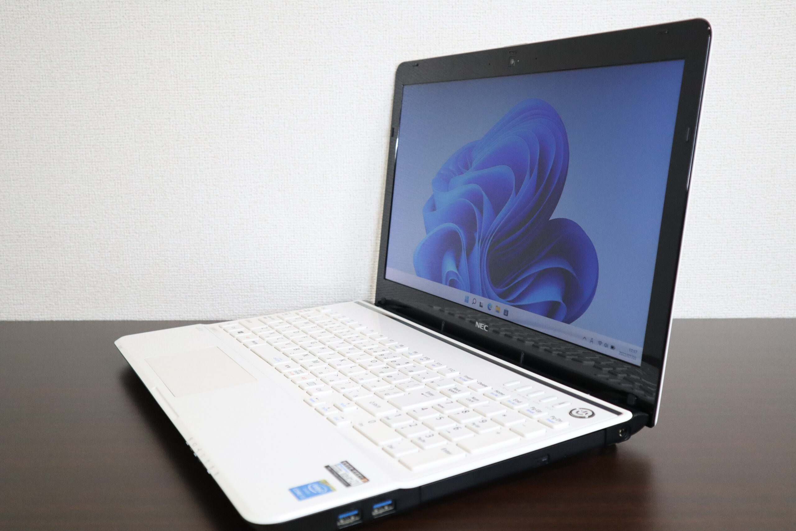 動画を見ていると途中で止まってしまう、NEC製ノートパソコン【LS350 