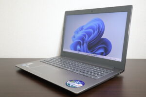 Lenovo製 ideapad 520-15IKB ノートパソコン