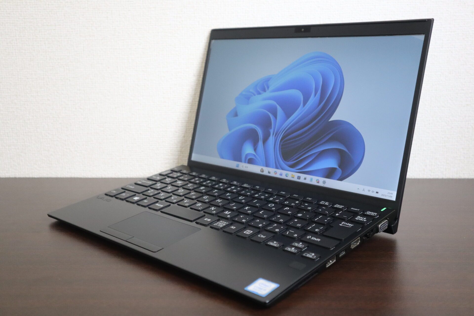 VAIO製 VJS121C12N ノートパソコン