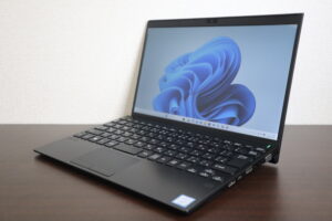 VAIO製 VJS121C12N ノートパソコン