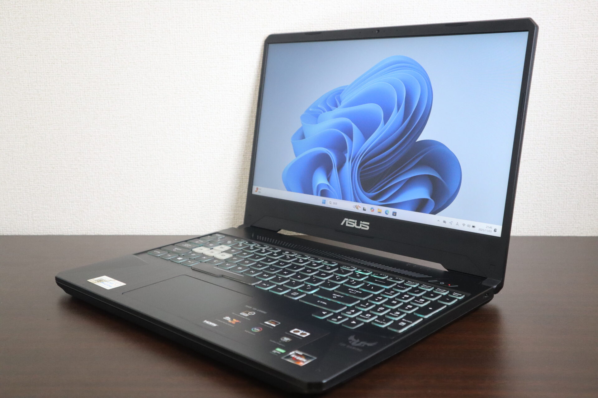 ASUS製 TUF Gaming FX505D ノートパソコン