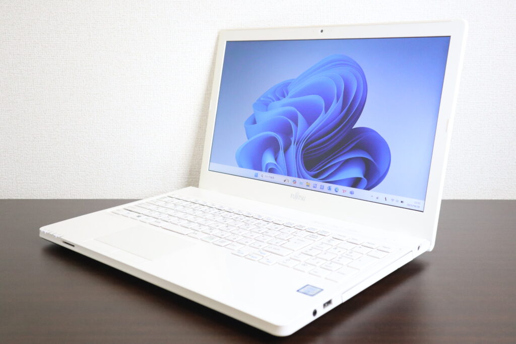 FUJITSU製 WA2/Z FMVWZA27W ノートパソコン