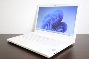 FUJITSU製 WA2/Z FMVWZA27W ノートパソコン