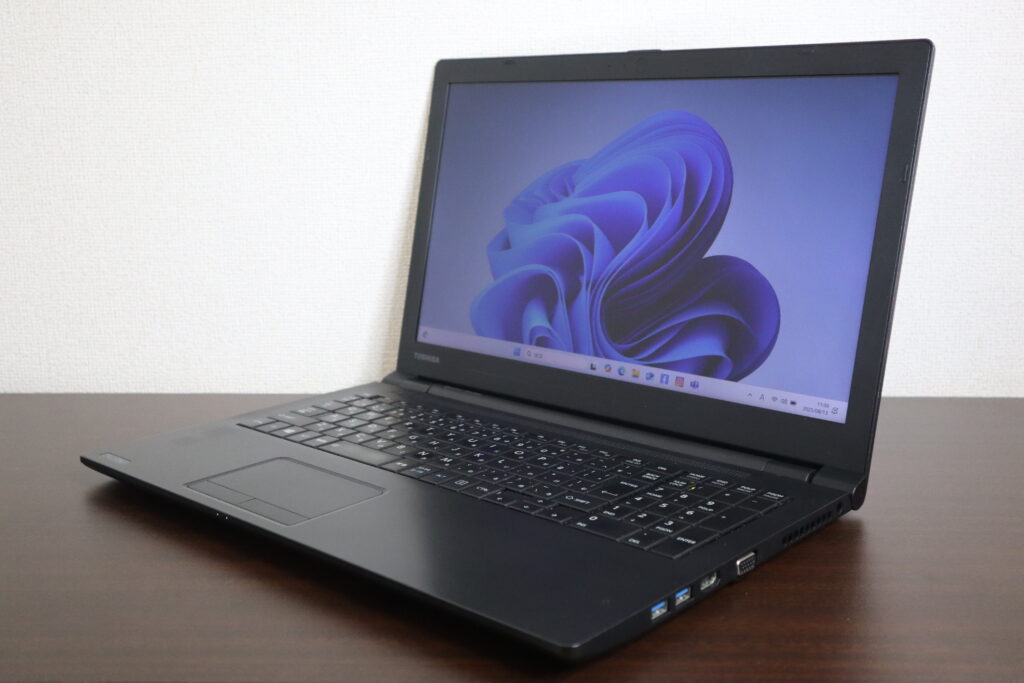 TOSHIBA製 R35/M PR35MEAD437AD4H ノートパソコン