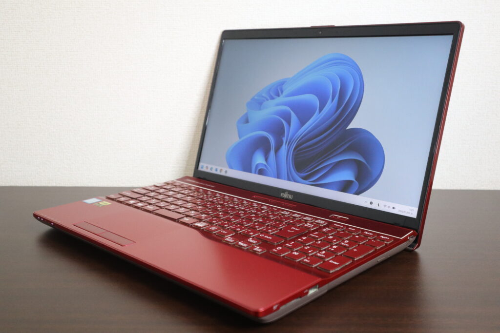 FUJITSU製 AH52/C2 FMVA52C2RB ノートパソコン