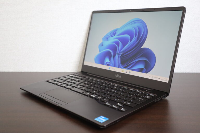 FUJITSU製 CH55/F3 FMVC55F3M ノートパソコン