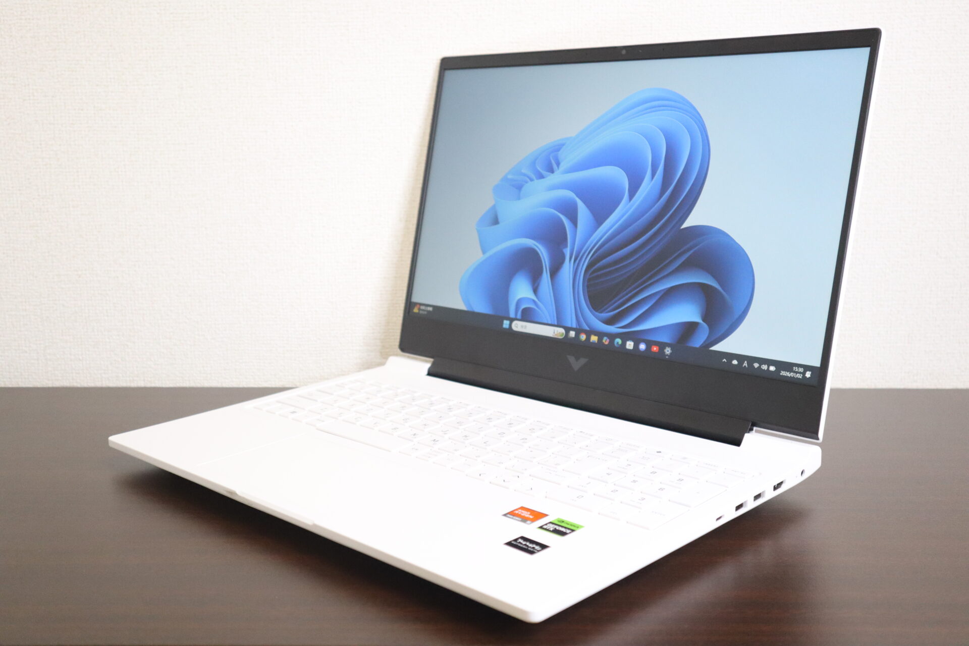 HP製 Victus Gaming 16-s0011AX ノートパソコン