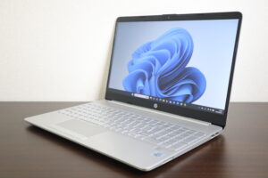 HP製 15s-du1010TU ノートパソコン