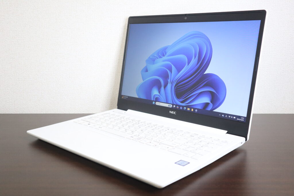 NEC製 NS300/NAW PC-NS300NAW ノートパソコン