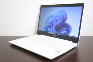 NEC製 NS300/NAW PC-NS300NAW ノートパソコン