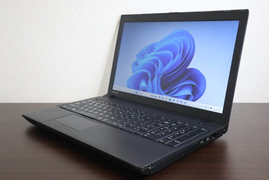 TOSHIBA製 B554/L PB554LFH125AB4X ノートパソコン
